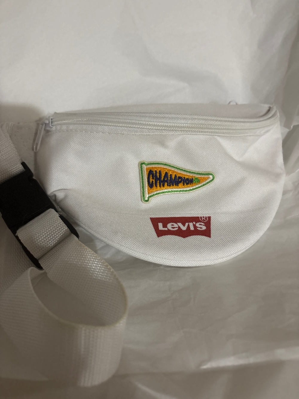 Levi bum bag